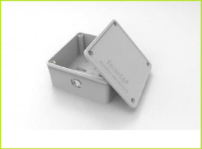 Hộp kĩ thuật đấu nối camera