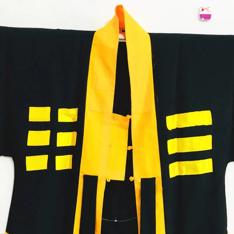 Áo cổ trang bát quái màu đen
