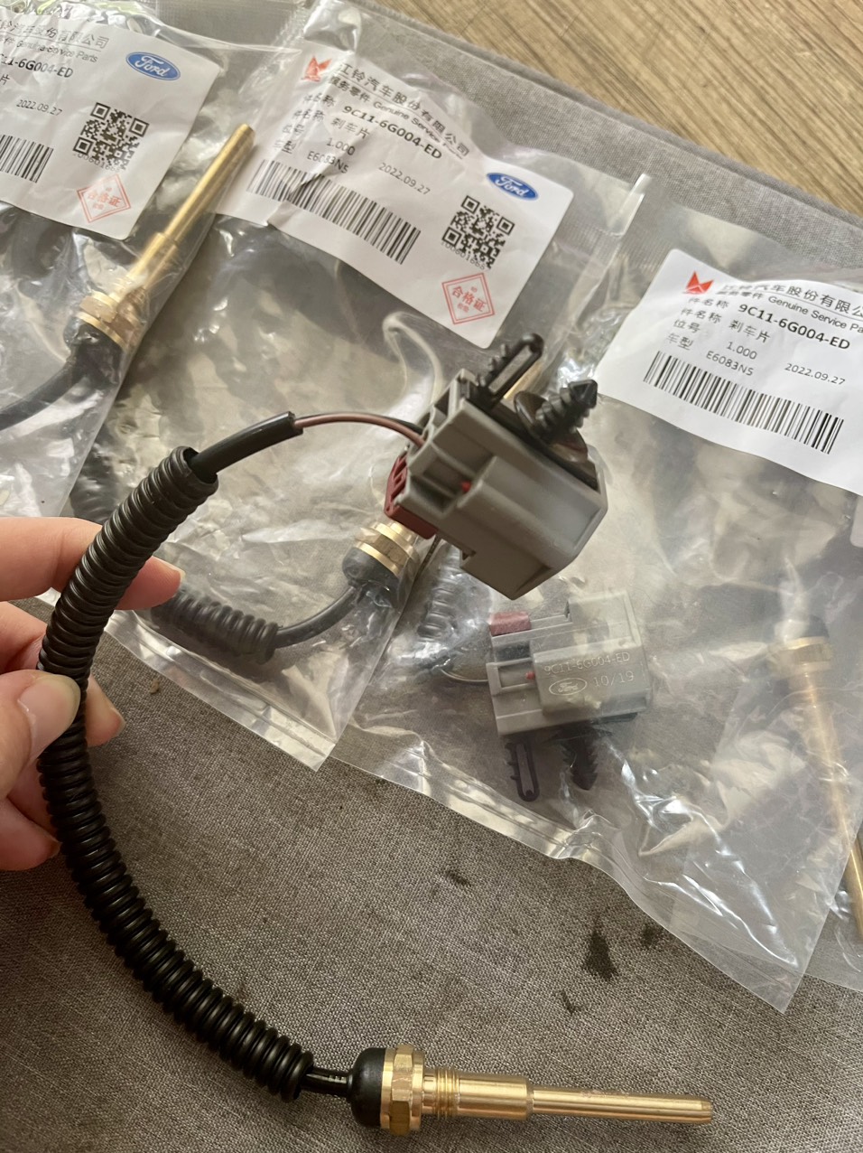 CẢM BIẾN NHIỆT ĐỘ BÁO NƯỚC FORD TRANSIT JMC
