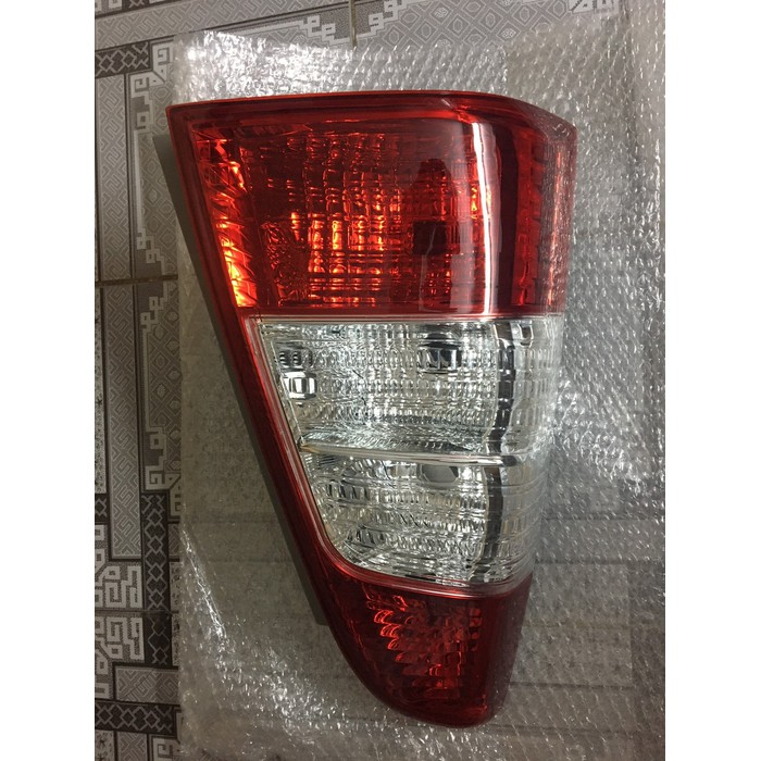 Đèn hậu xe innova 2012, 2013, 2014