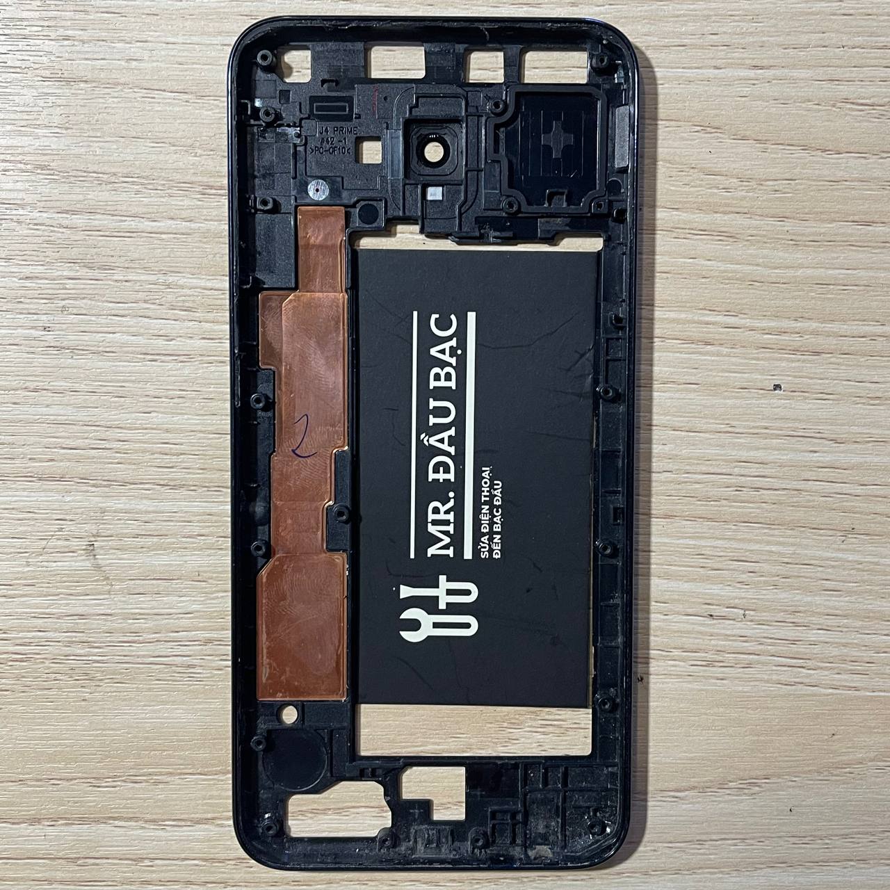 Khung sườn Samsung Galaxy J4 Plus