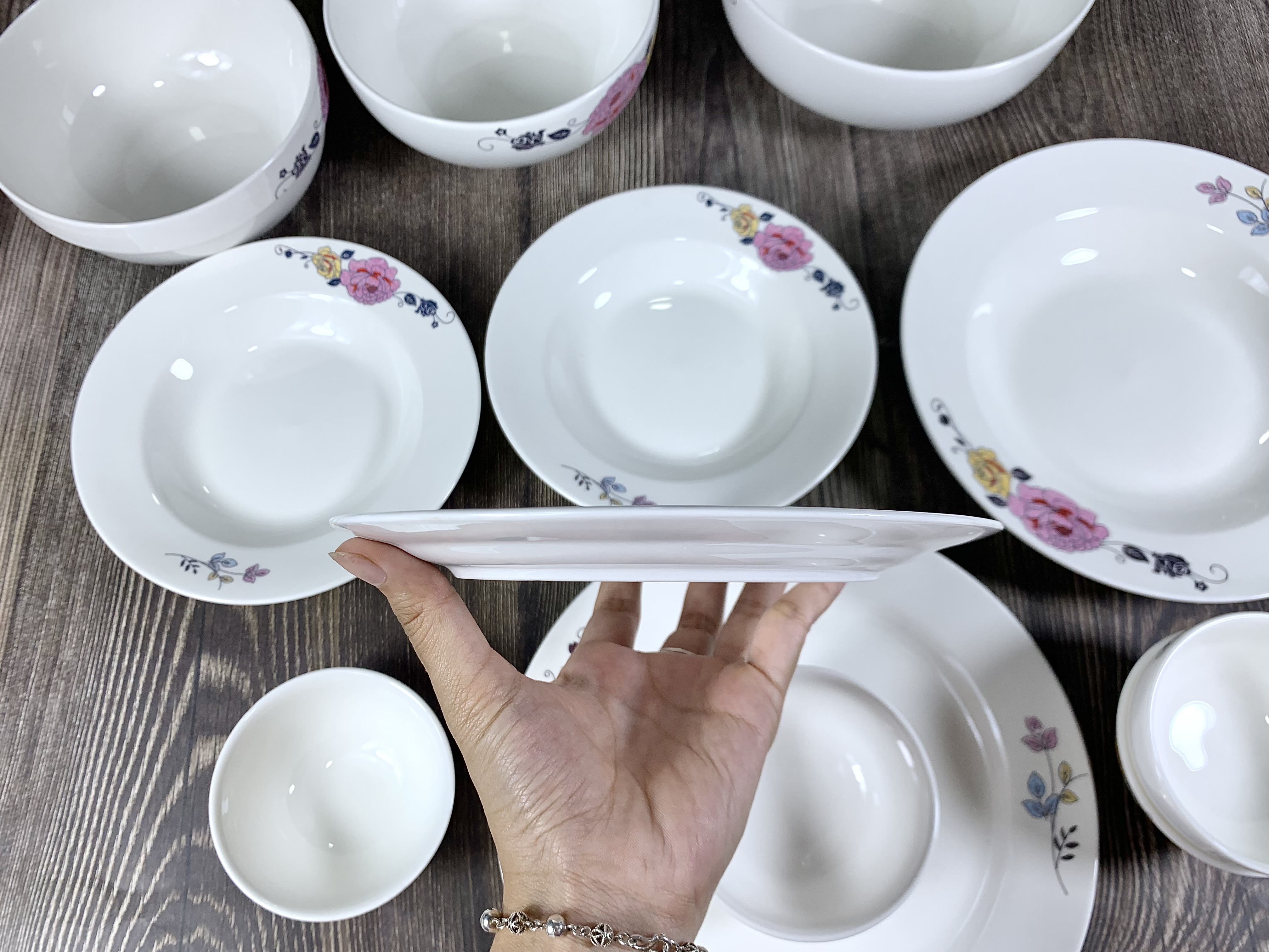 ĐĨA 7 CẠN TP 1605 SỨ BÁT BẢO CAO CẤP, sINCE_1977