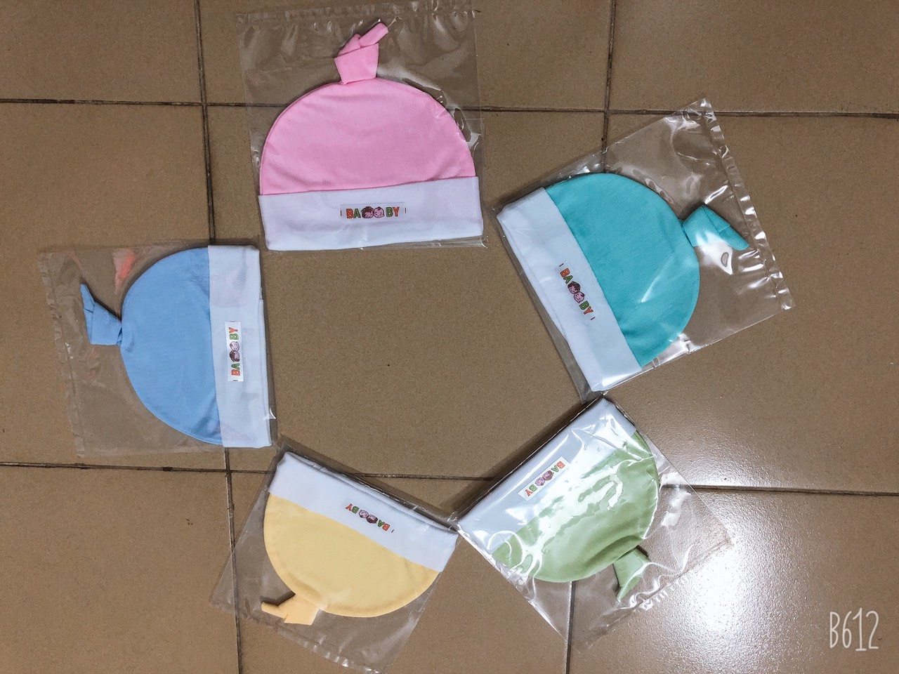 [HCM]Nón bé sơ sinh viền thun(nón tai thỏ màu bo ) cho bé 0-6th