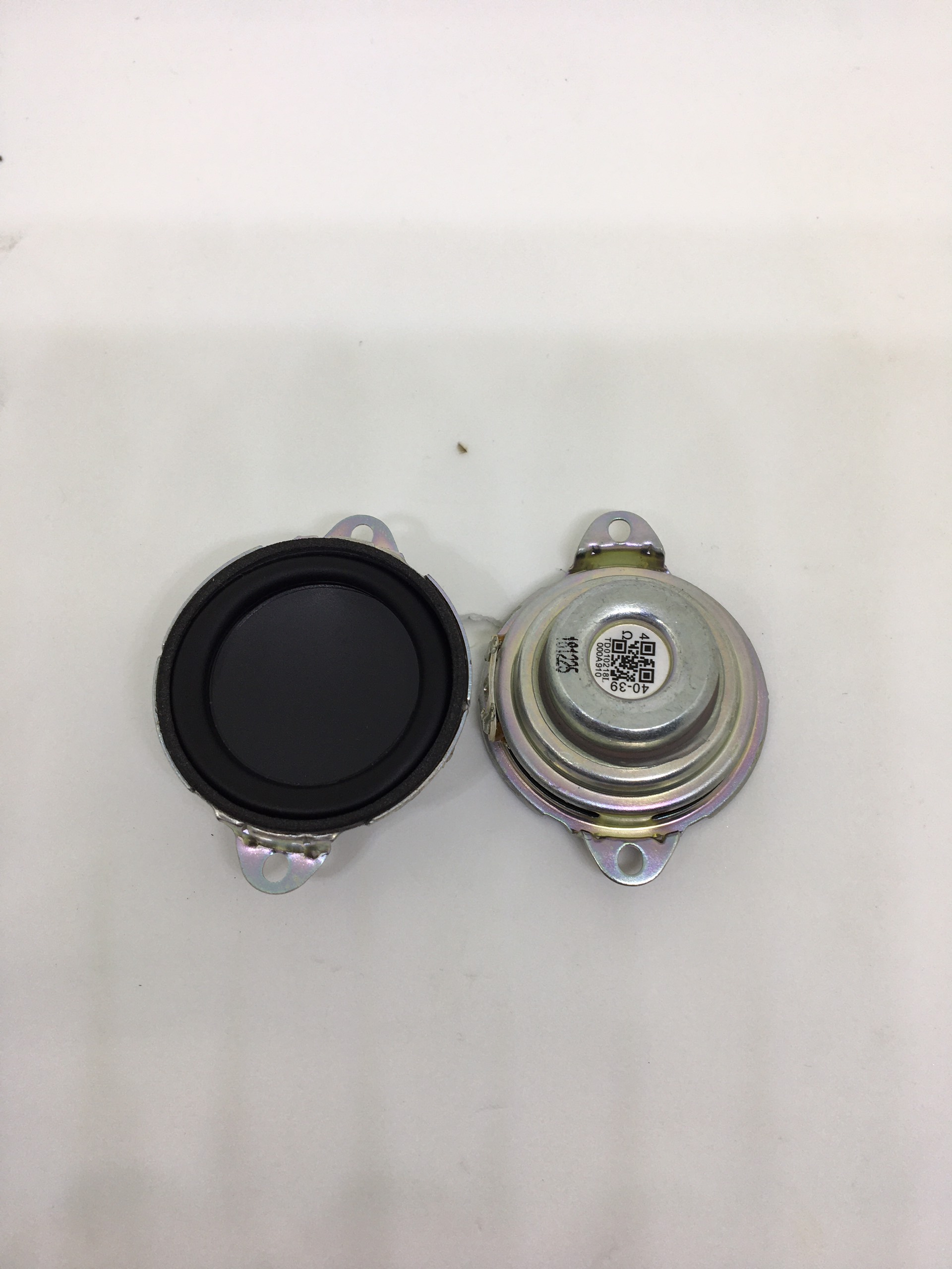 2 Củ loa Harman Kardon 40mm