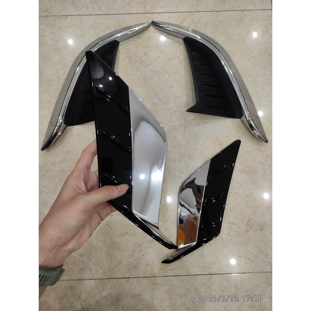 Viền đèn gầm cho xe Toyota Cross 2020 2021 2022 2023 Màu Trắng cao cấp, có keo dán sẵn ở mặt sau, lắp đặt dễ dàng