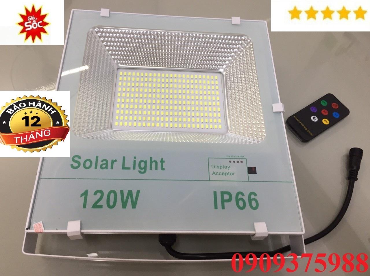 [HCM]Đèn pha năng lượng mặt trời 120W