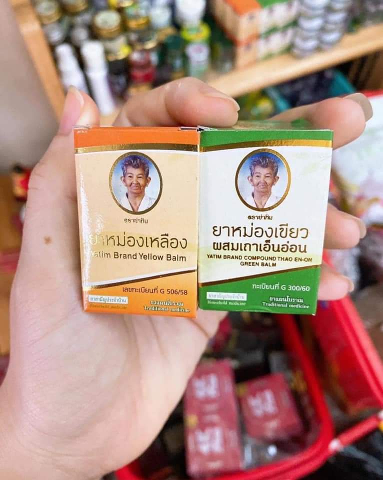 Dầu cù là thảo dược bà già Otop Thái Lan