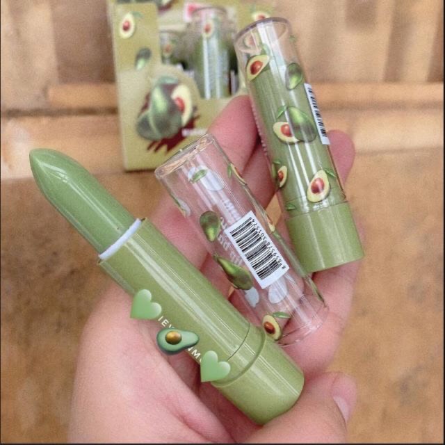 Son dưỡng môi trái bơ