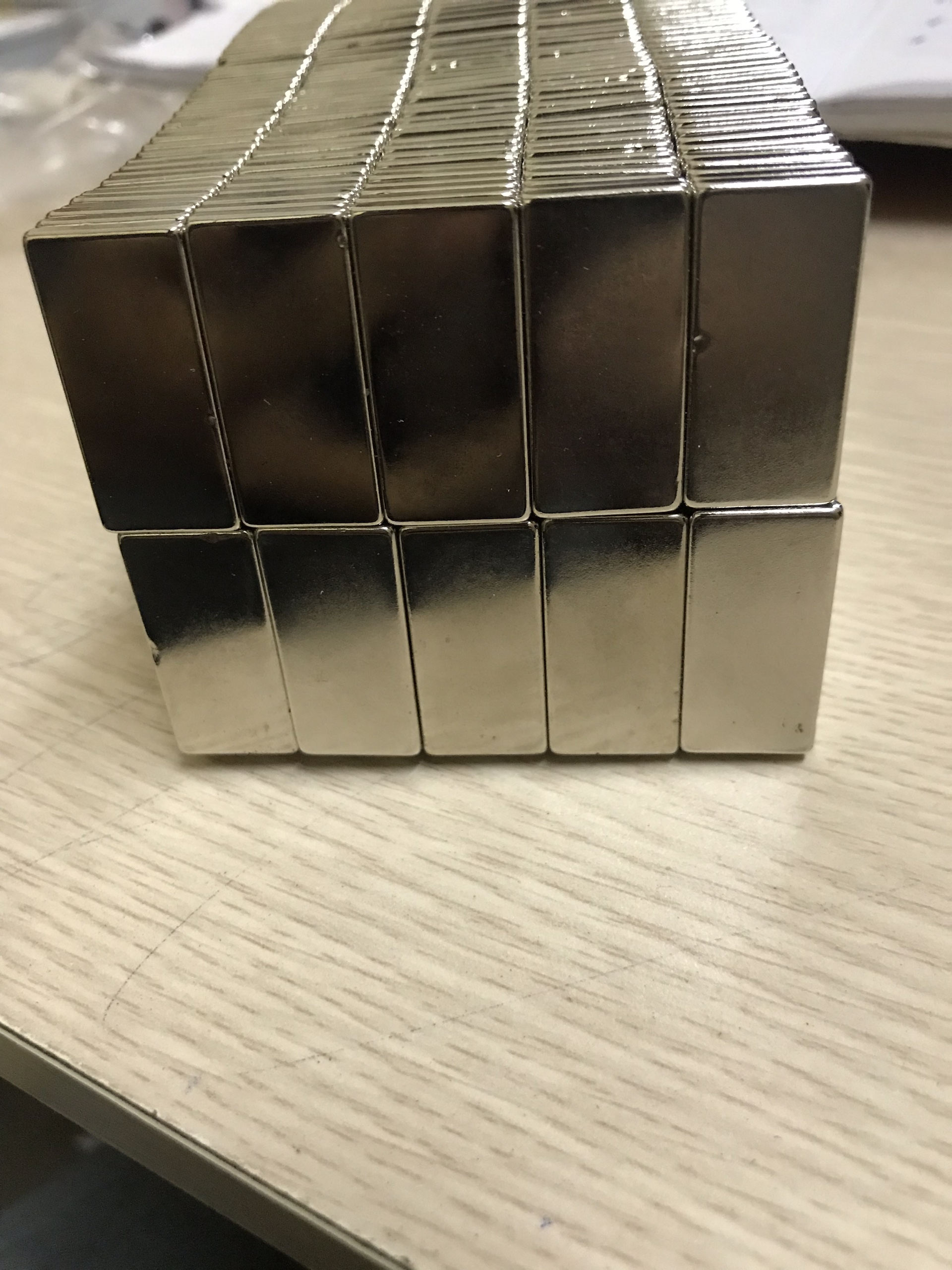 Nam châm 30x15x3mm nam châm chữ nhật đất hiếm