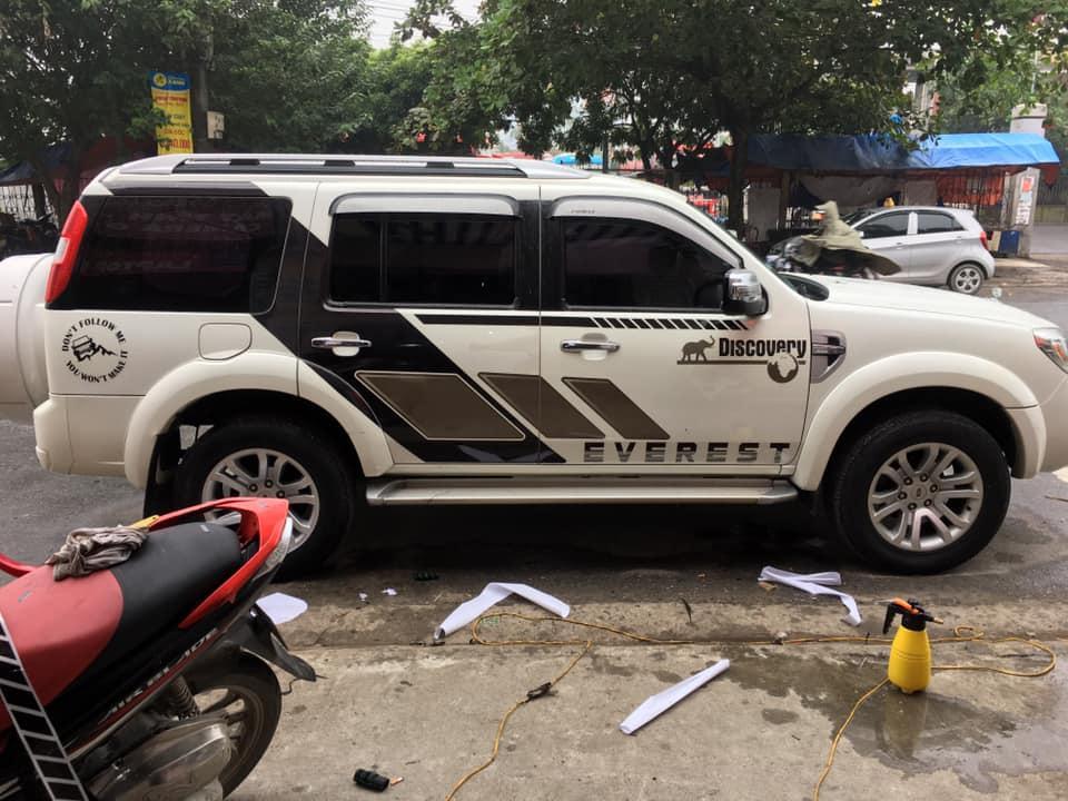 Tem Dán Xe Ford Everest mẫu mới