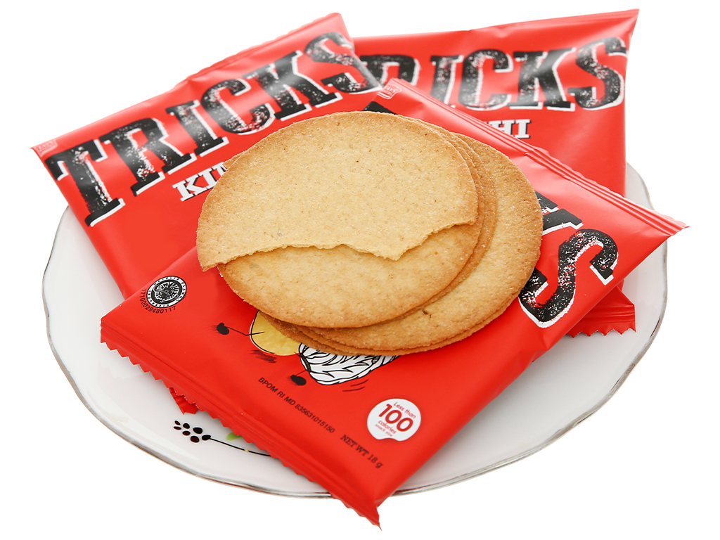 Bánh Khoai Tây Lát Tricks Đủ Vị (Hộp 30 gói x 18gr)