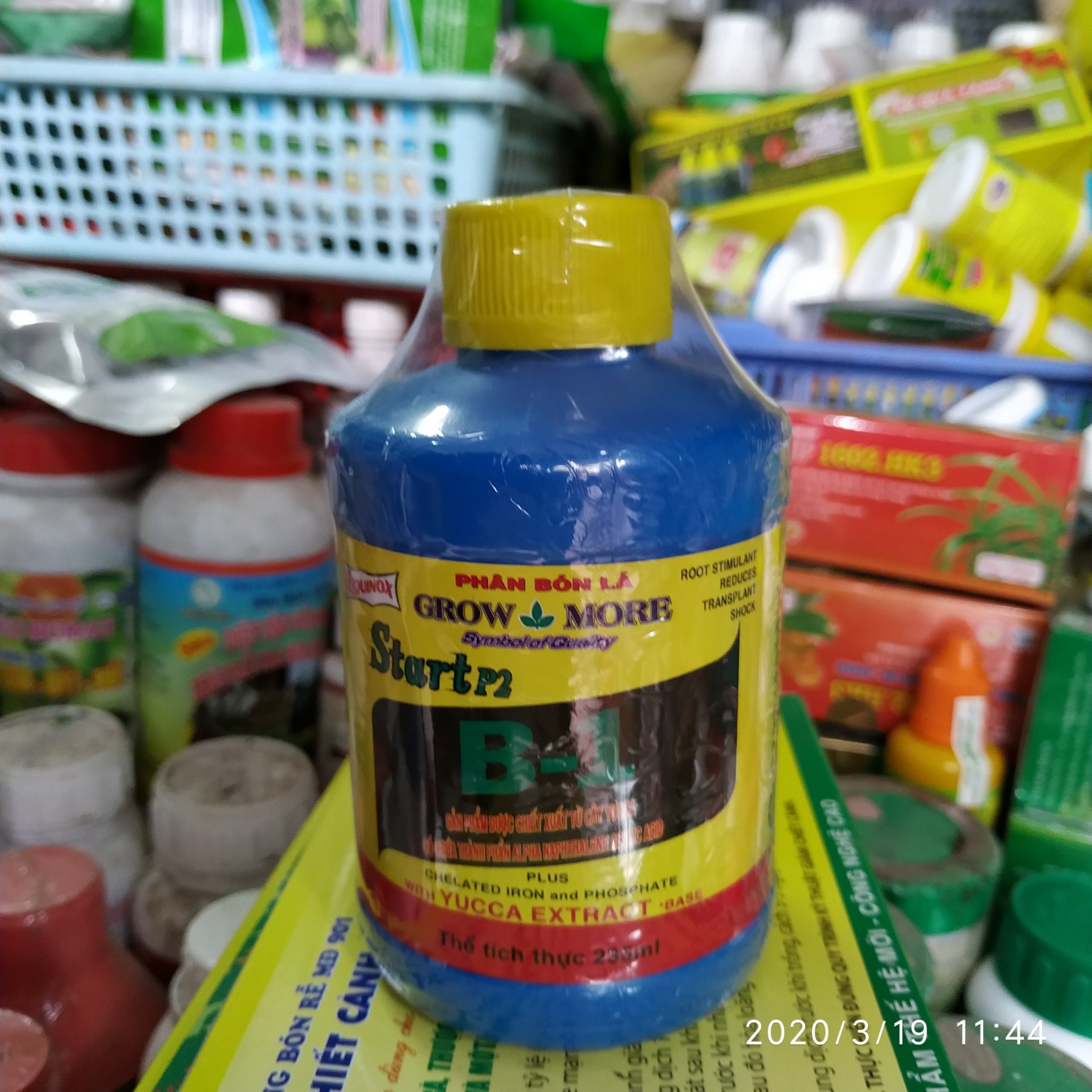 Phân bón lá Vitamin B1 Growmore cho lan