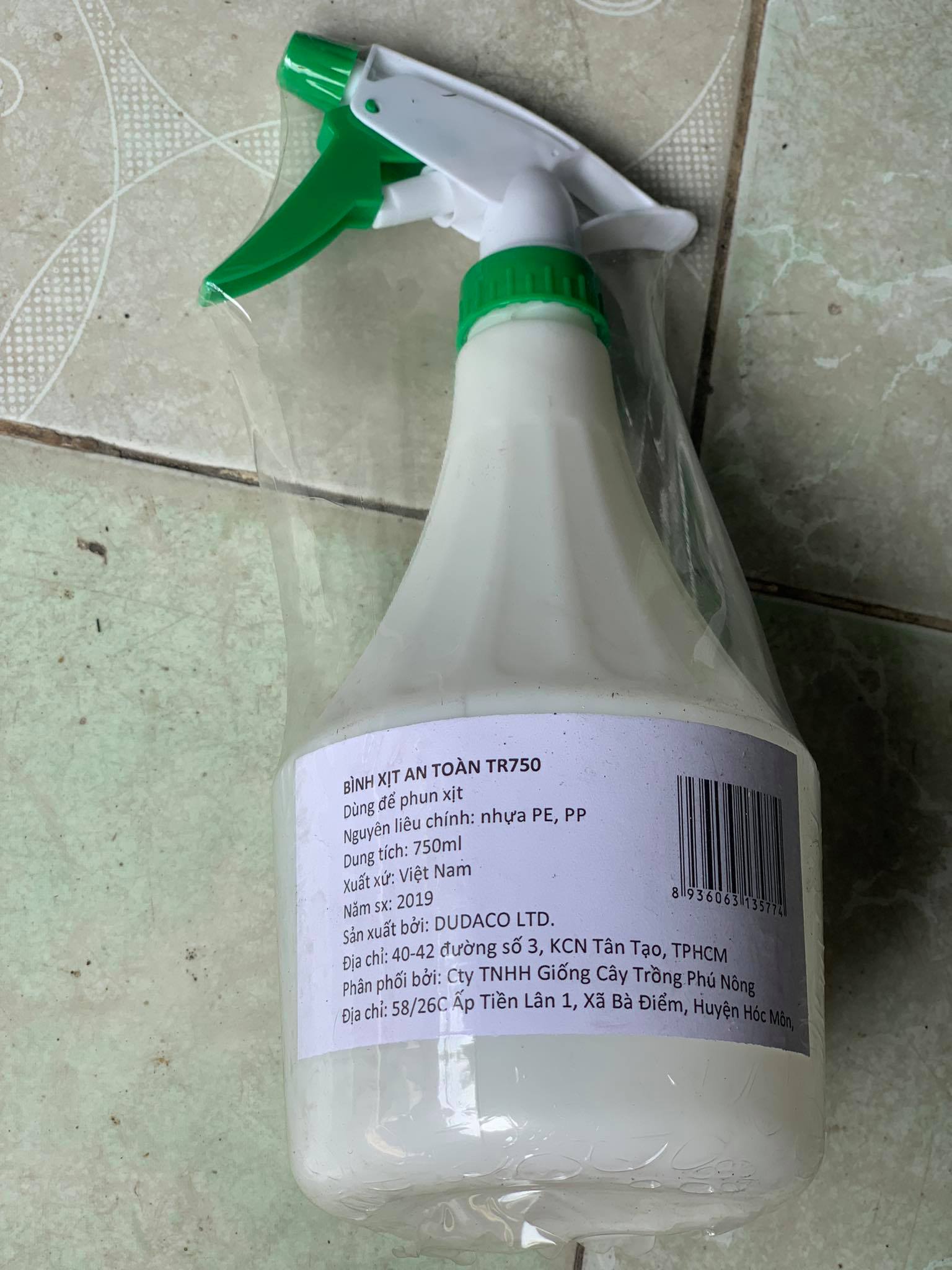Bình Xịt Tưới Cây Tr-750ml