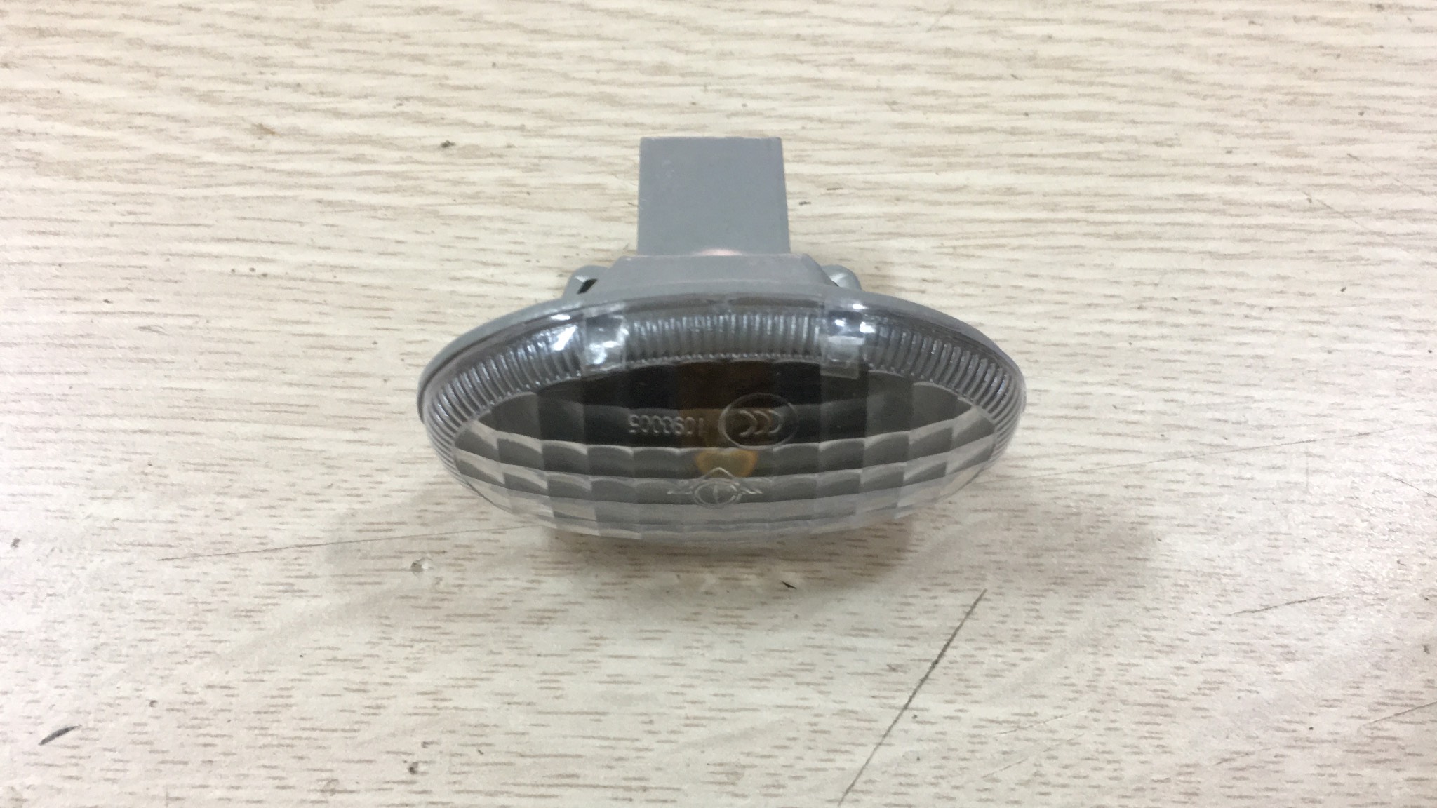 Đèn xi nhan tai xe Thaco Towner 950A