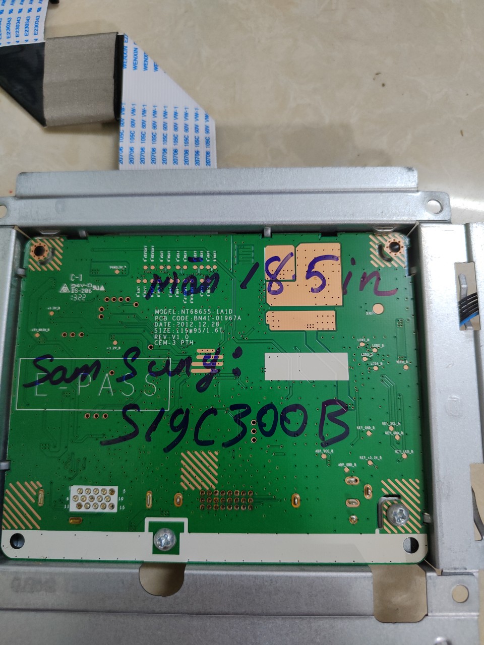bo xử lý màn hình samsung S19C300B