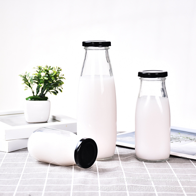 CHAI THỦY TINH ĐỰNG SỮA 300ML NẮP THIẾC