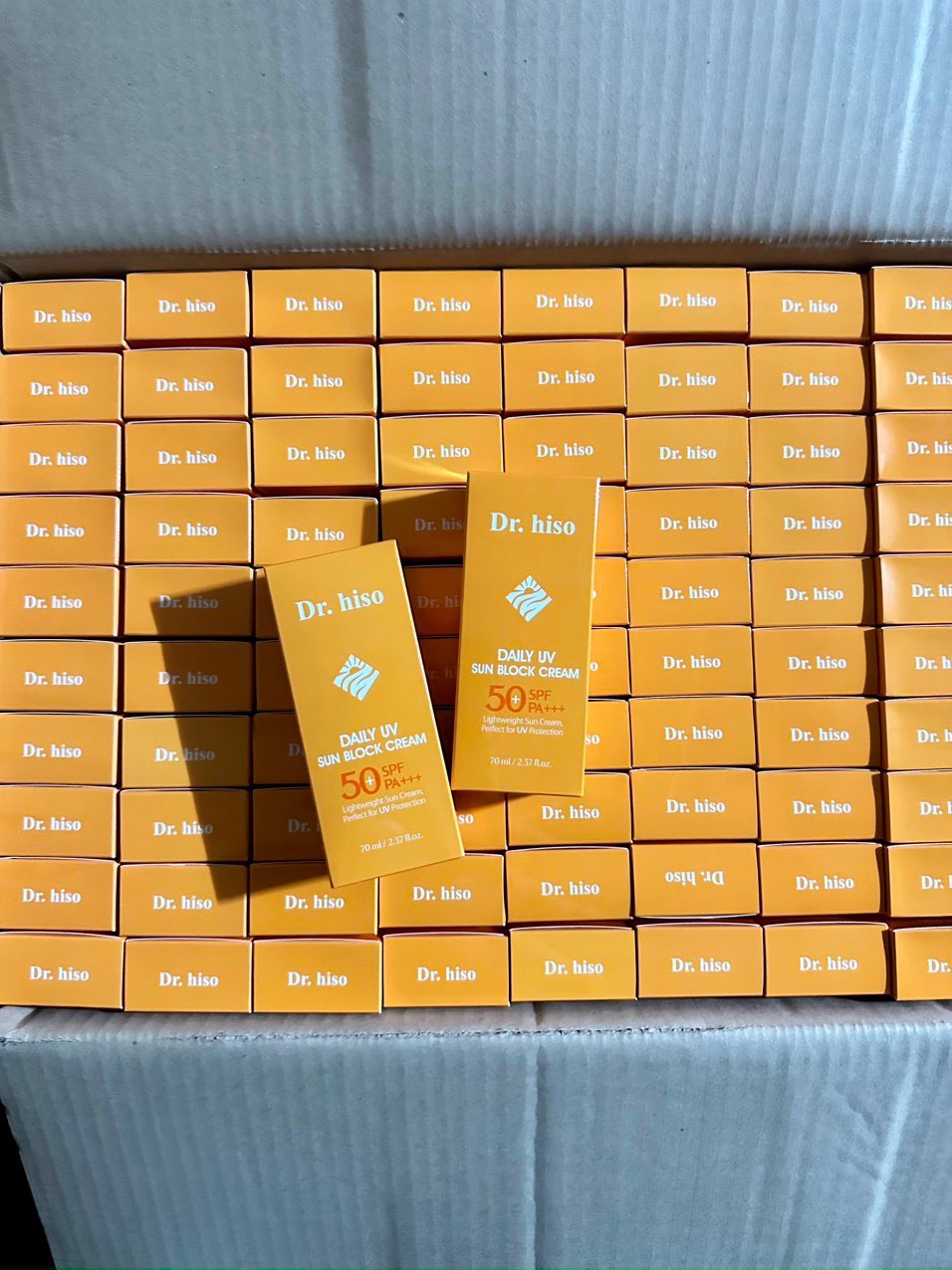 Sửa rửa mặt tinh chất vàng và nhân sâm Deoproce 170g