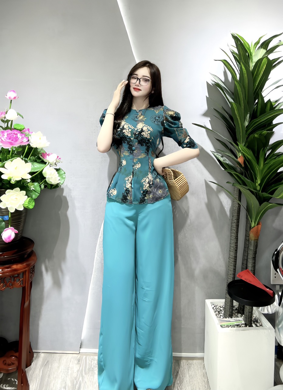 Bộ bà ba lụa hoa nhí 3d tay suôn