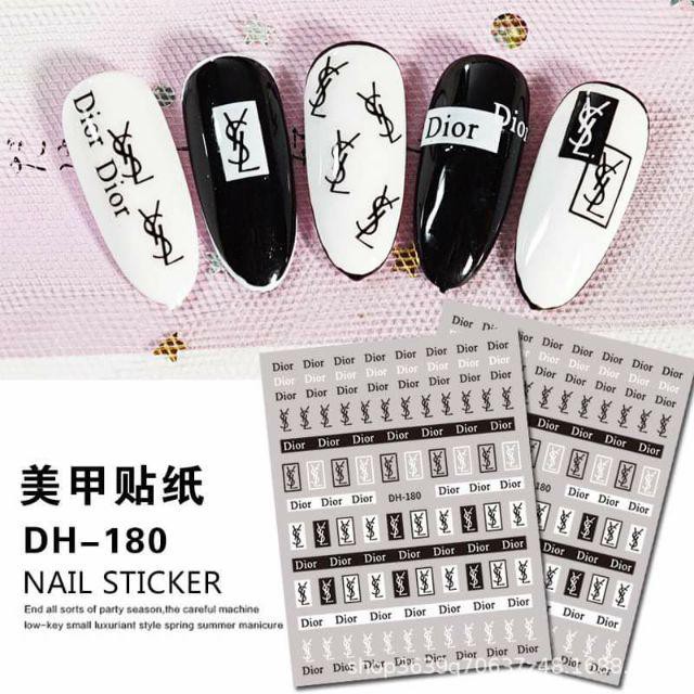 Sticker dán móng tay Thương hiệu nổi tiếng
