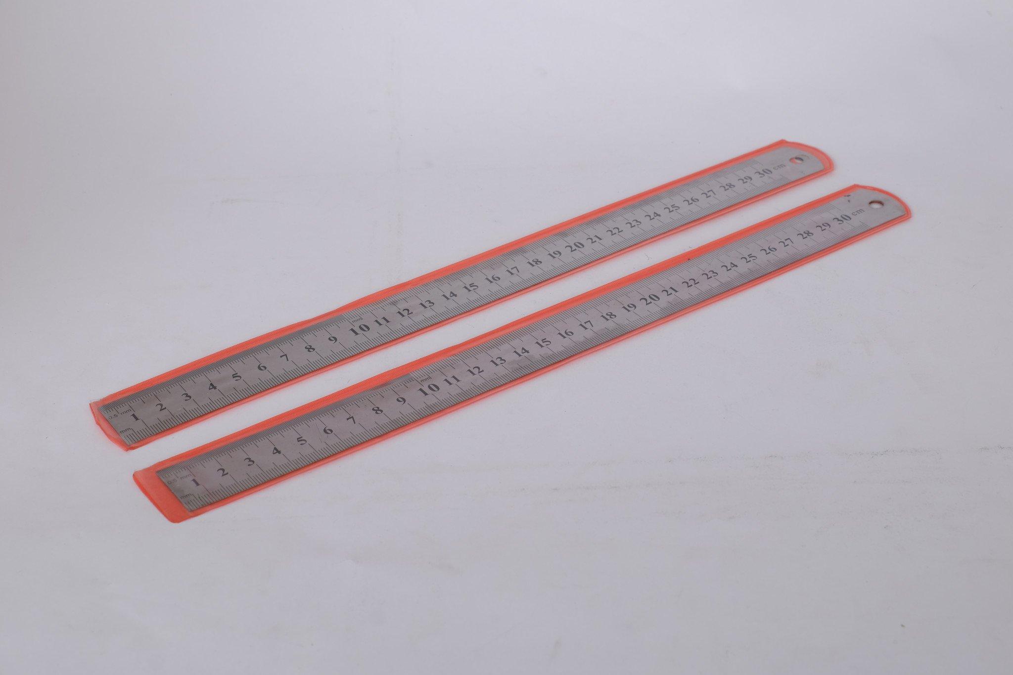 [HCM]Thước kẻ sắt 15-20-30-50cm 1 bộ 2 thước chất liệu sắt chất lượng tốt bền màu khó hư hỏng vạch kích thước rõ nét