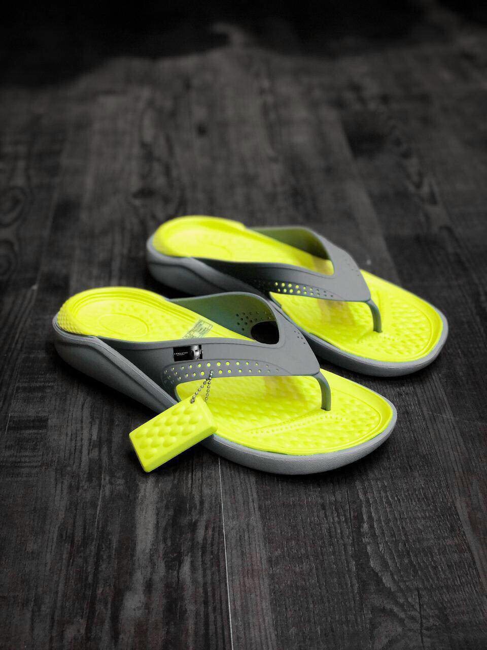 Dép xỏ ngón Crocs LiteRide siêu êm (Xám/Vàng)