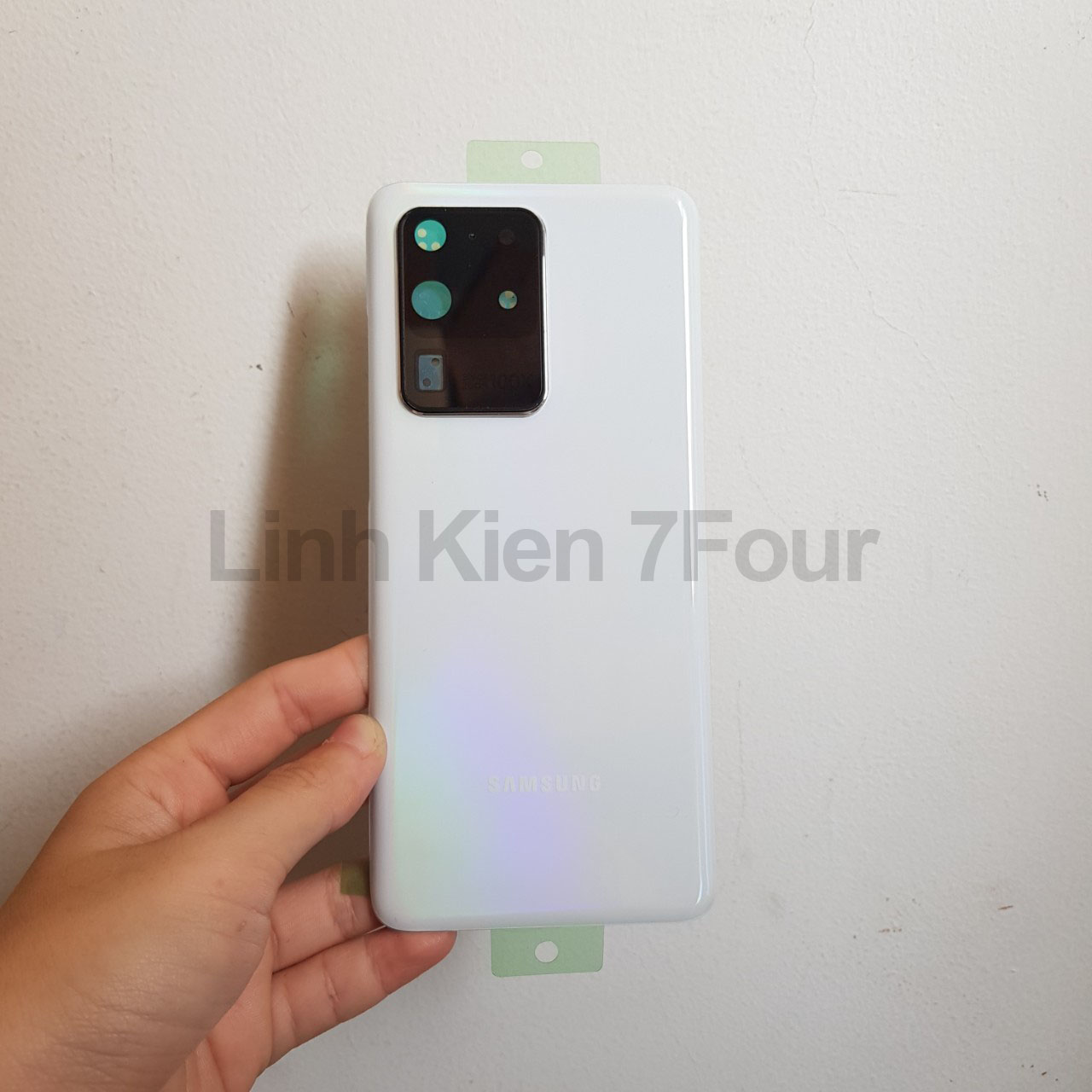 Nắp lưng Samsung S20 Ultra tặng kèm kính camera - 7Four