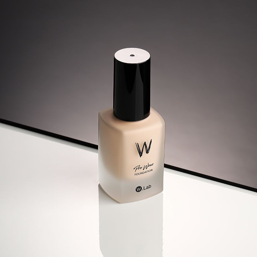 Kem nền W.Lab Pro Wear Foundation 30g