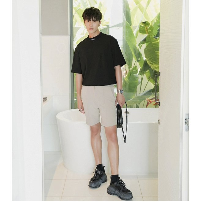 [HCM]Áo thun cổ cao nam CHIC-Đen - Lay Unisex