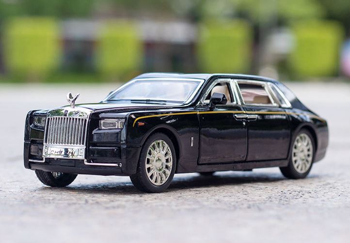 [CóboxTặngbiểnsố]Mô hình Siêu xe Rolls-Royce Phantom tỷ lệ 1.32 King Figure