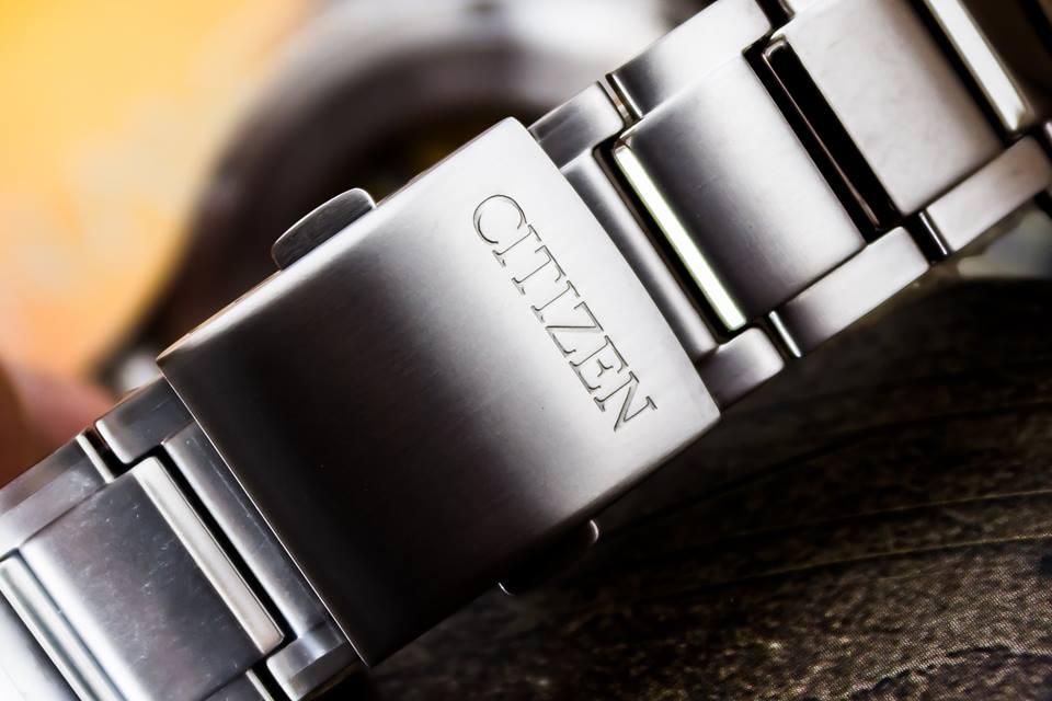 Đồng hồ Citizen Titanium NJ0090-81E