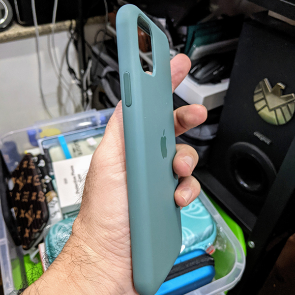 [HCM]Ốp lưng Benks - Magic Smooth cho iPhone 11Pro Max (xanh rêu).