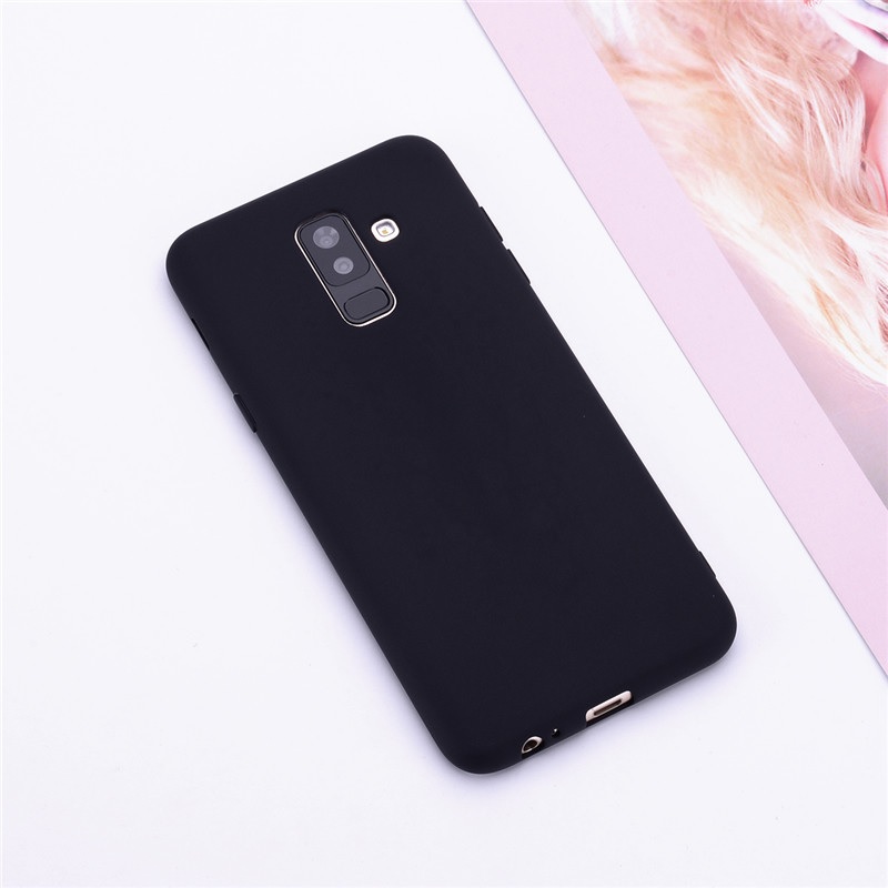 Ốp lưng silicon màu Samsung Galaxy J8