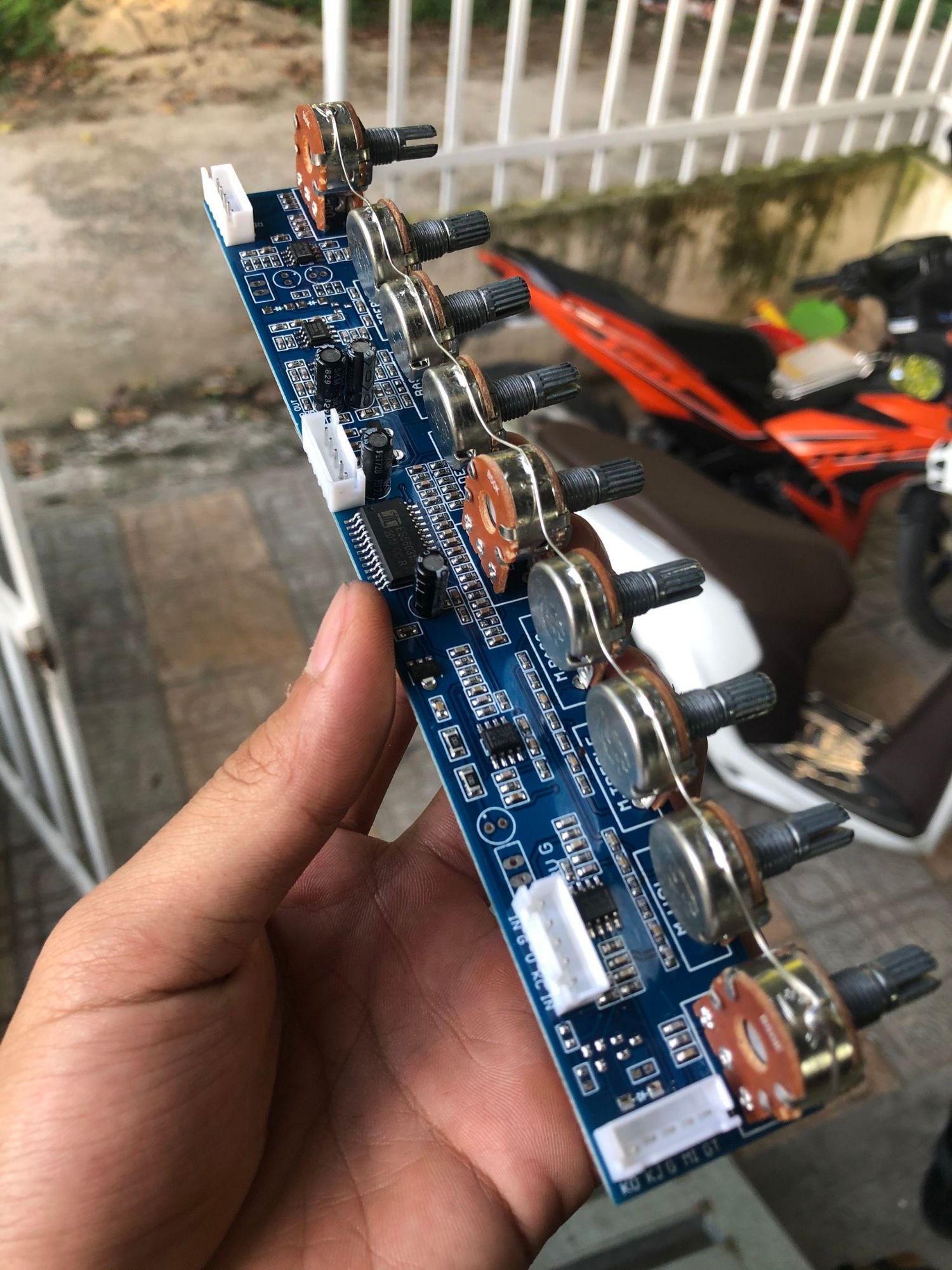 MẠCH ECHO LOA KÉO ES56301