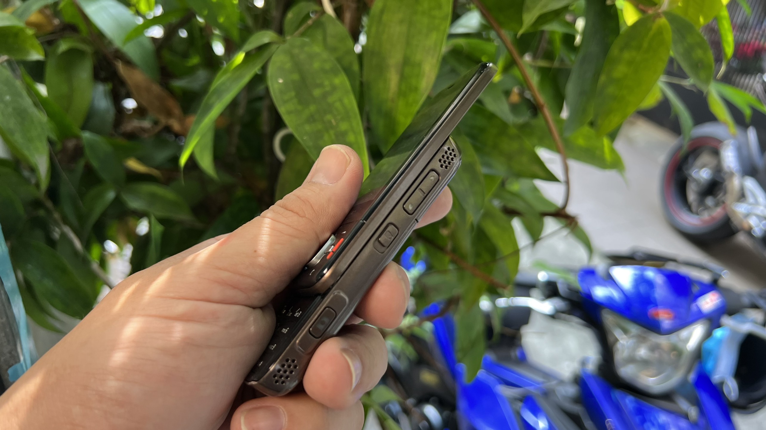 Điện thoại Nokia N85 chính hãng (2148)