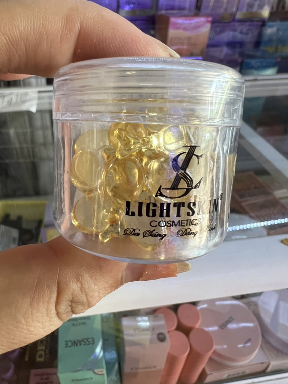 1 Viên Vitamin E Lightskin dưỡng da mềm mịn da