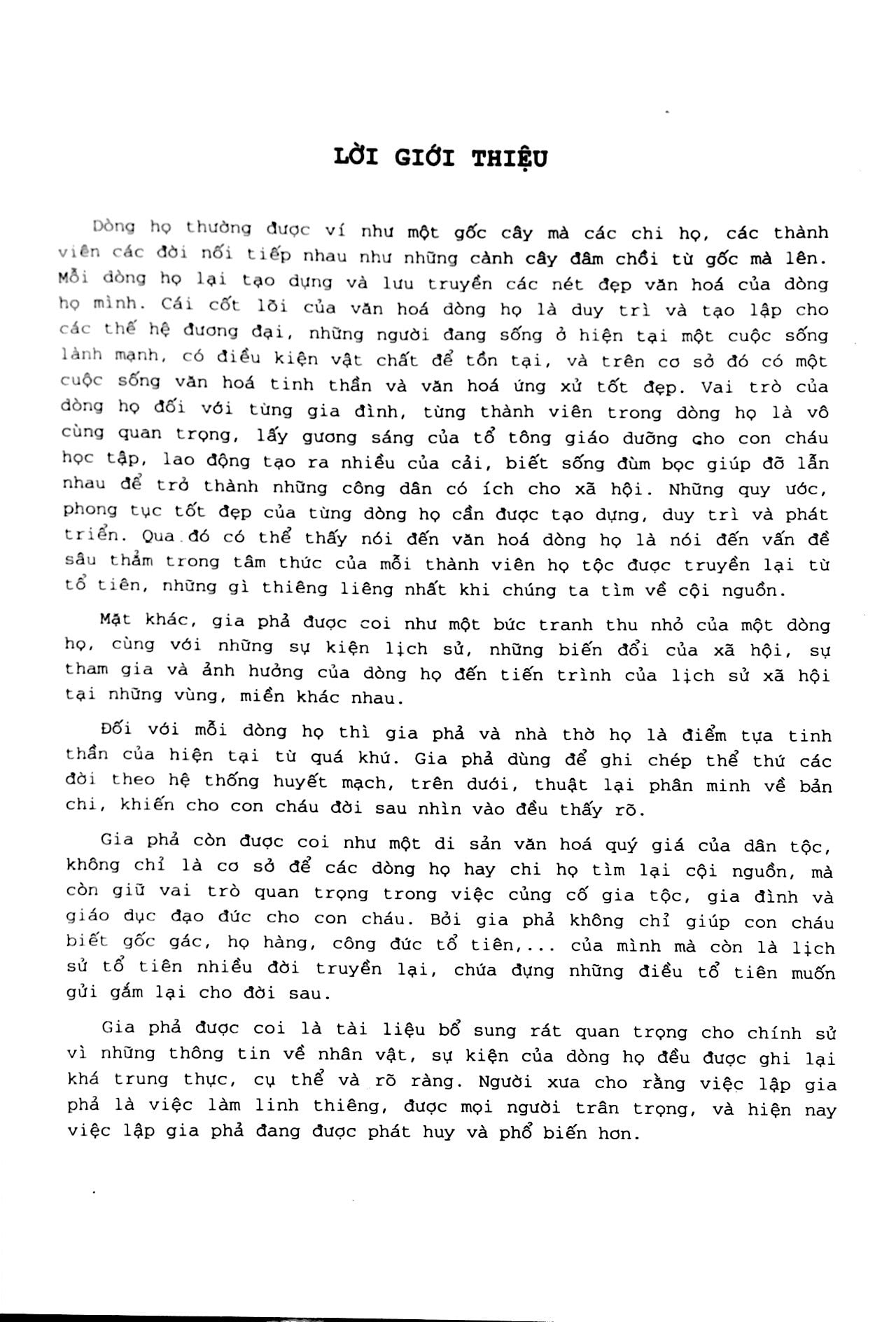 Fahasa - Gia Phả Dòng Tộc