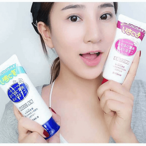 Gel Tẩy Tế Bào Chết Rosette Nhật Bản 120g (Mẫu Mới)