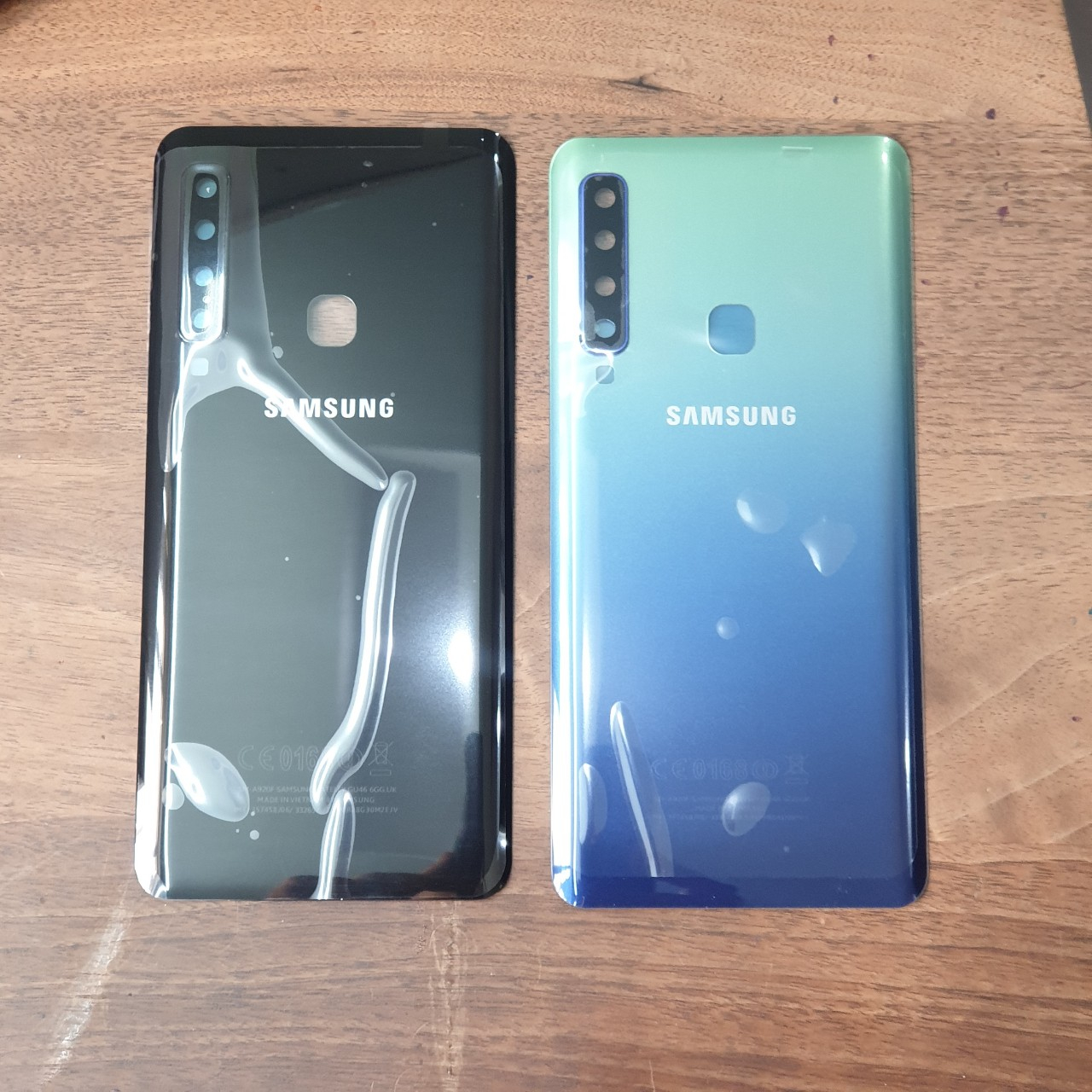 Nắp Lưng Samsung A920 / A9 2018 ( có kính camera )