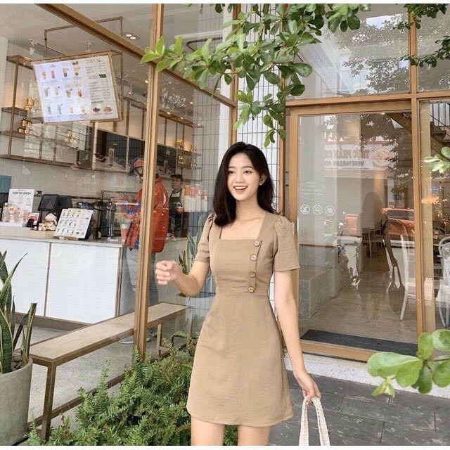 Đầm Nữ Cổ Vuông Phối Nút Công Sở