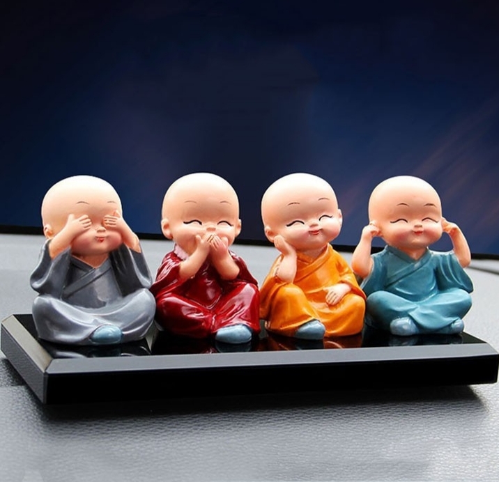 Chú Tiểu ngộ nghĩnh trang trí mặt taplo, Bộ Tượng Chú Tiểu Trang Trí Taplo Ô Tô Xe Hơi, đáng yêu, cho tinh thần sảng khoái,thanh thản