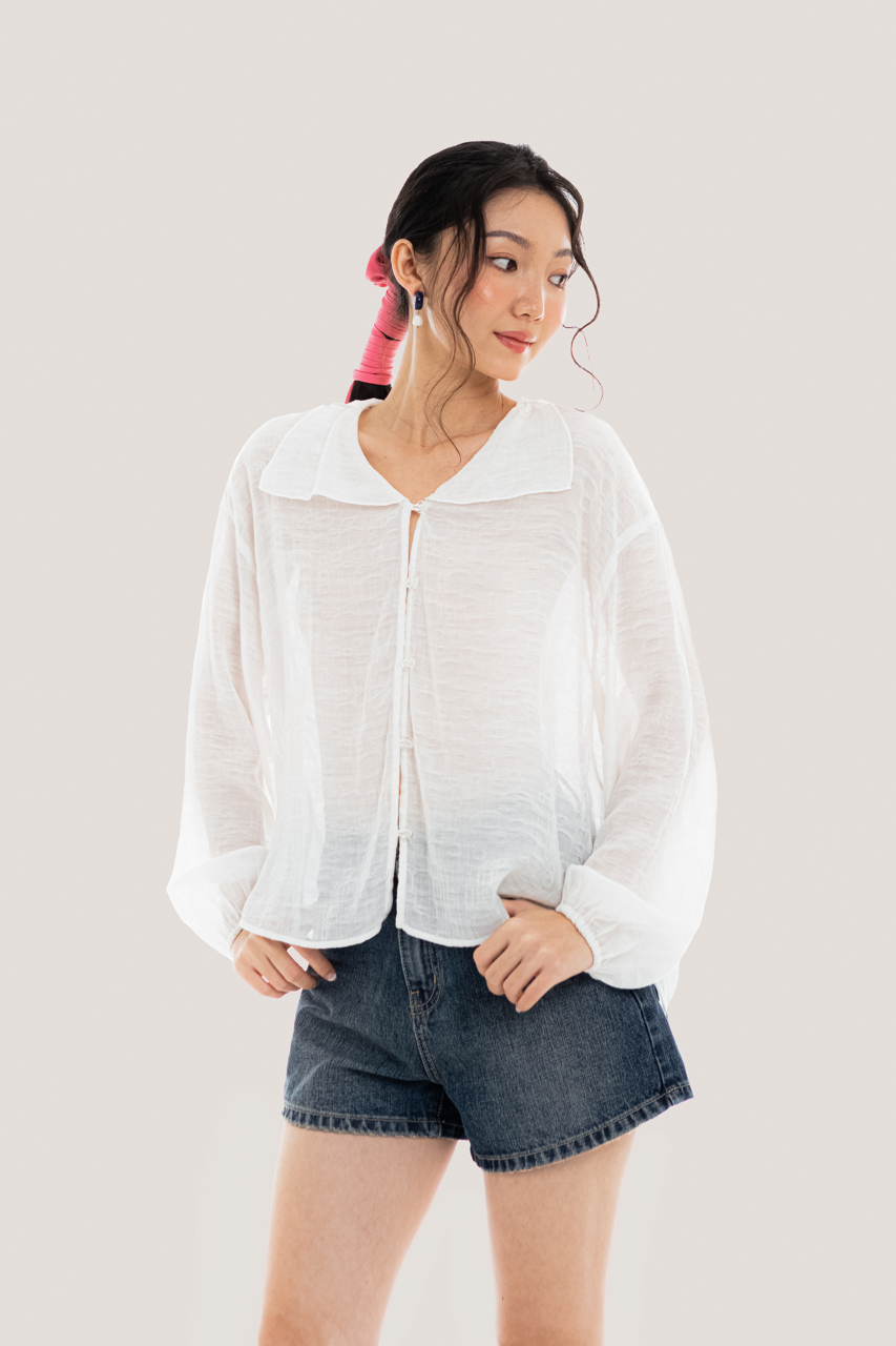 LIBÉ WORKSHOP - Áo sơ mi mỏng nhẹ cổ cánh hoa màu trắng