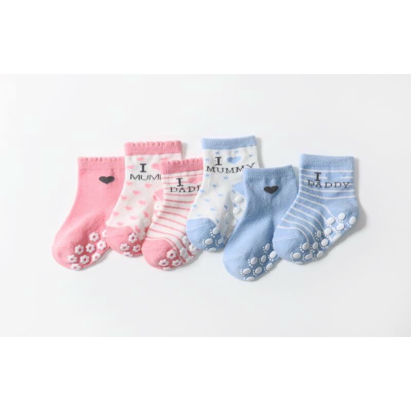 Set 3 Đôi vớ tất chống trượt MOMDAD cho bé (S/M)