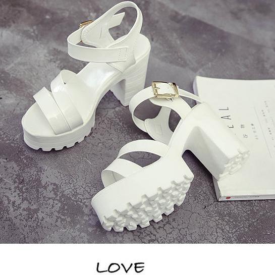 Sandal đế thô cao 10 cm chống đau chân