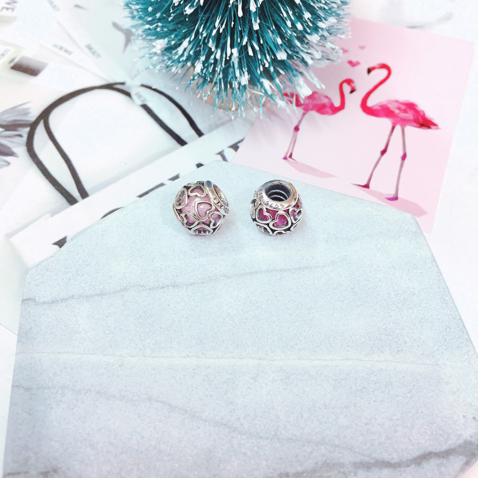 Charm tròn tim hồng nhạt 925
