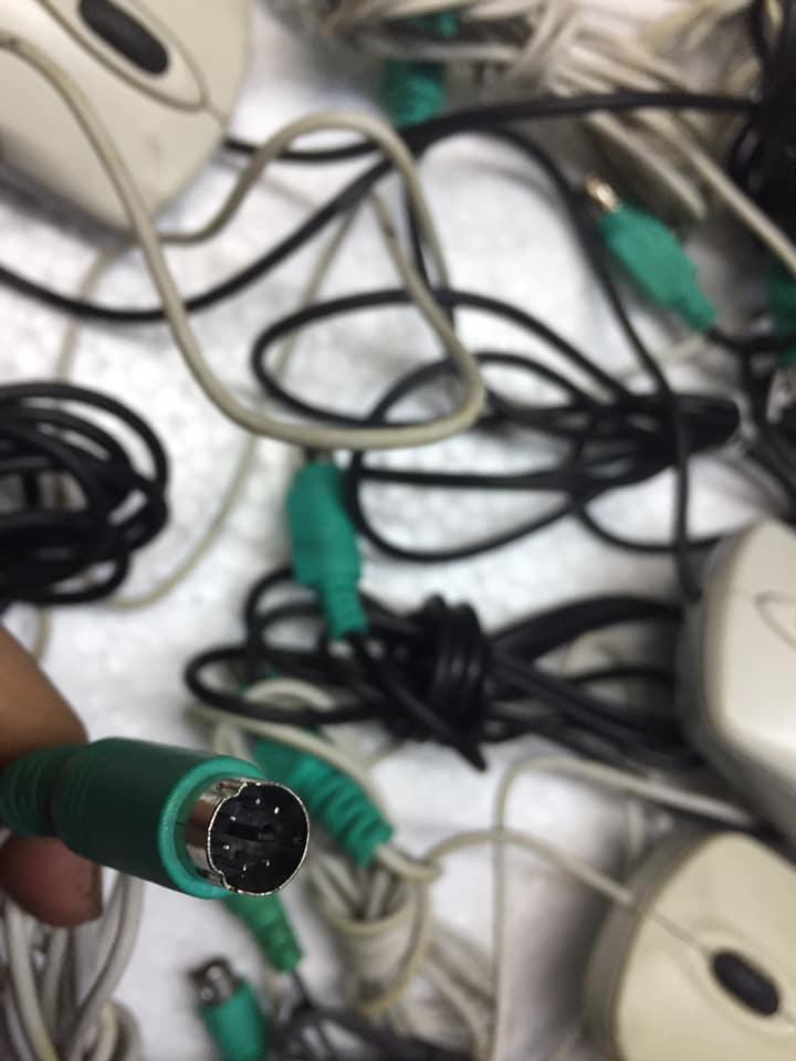 [GOOD]Chuột có dây Cổng cắm tròn PS2