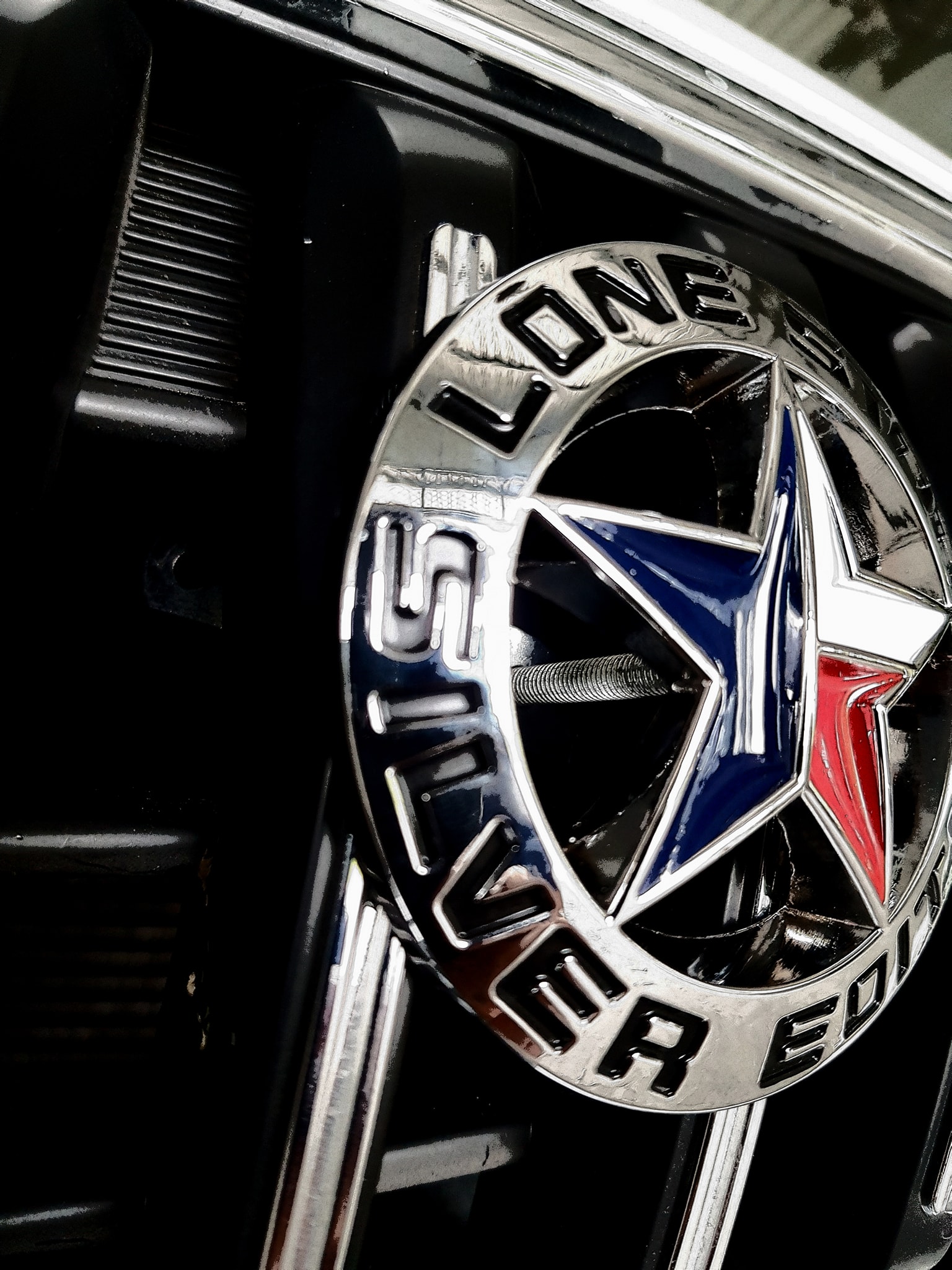 TEM KIM LOẠI LONE STAR EDITION MÀU CROM ( 1 CÁI)