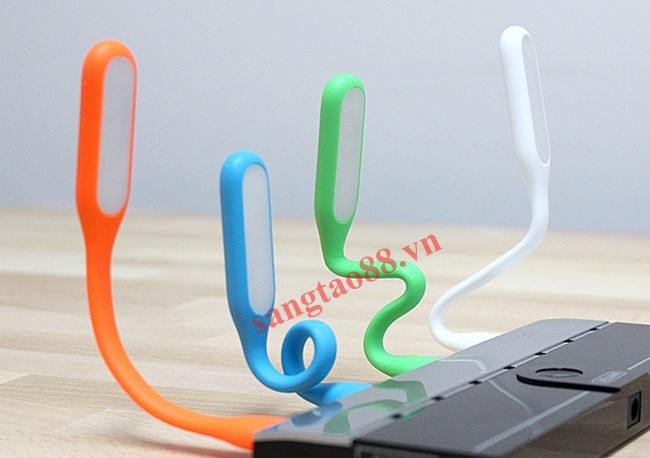 Đèn led mini cắm cổng USB chiếu sáng bàn phím máy tính, đọc sách