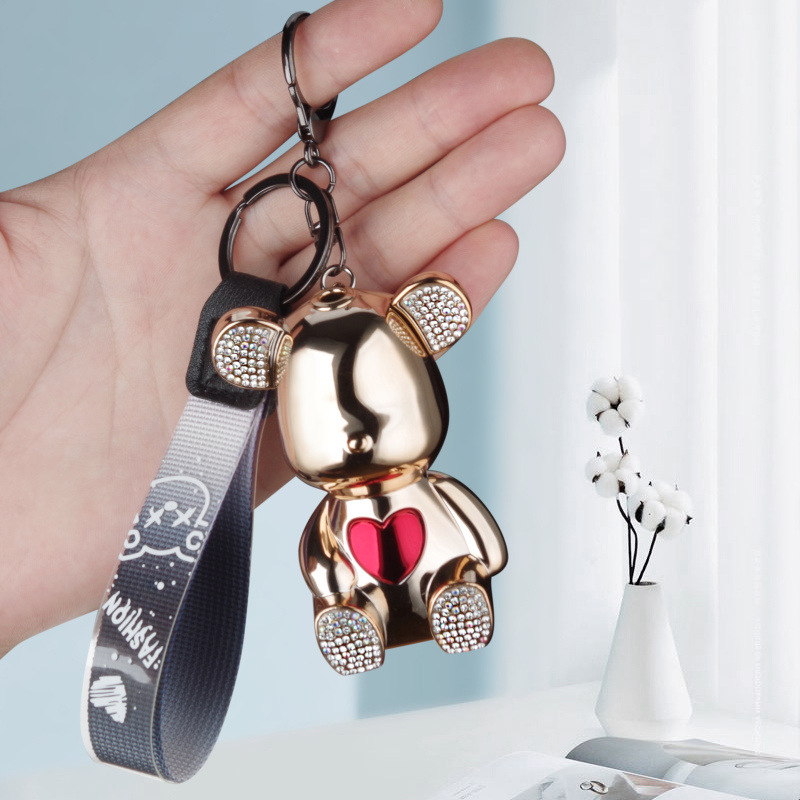 Bật lửa hình mickey có móc khóa treo