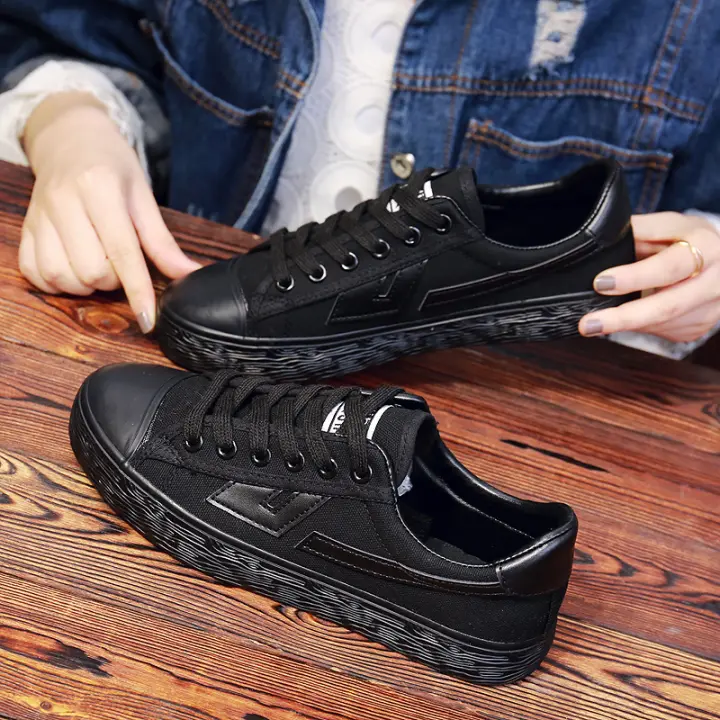 all black casual shoes womens