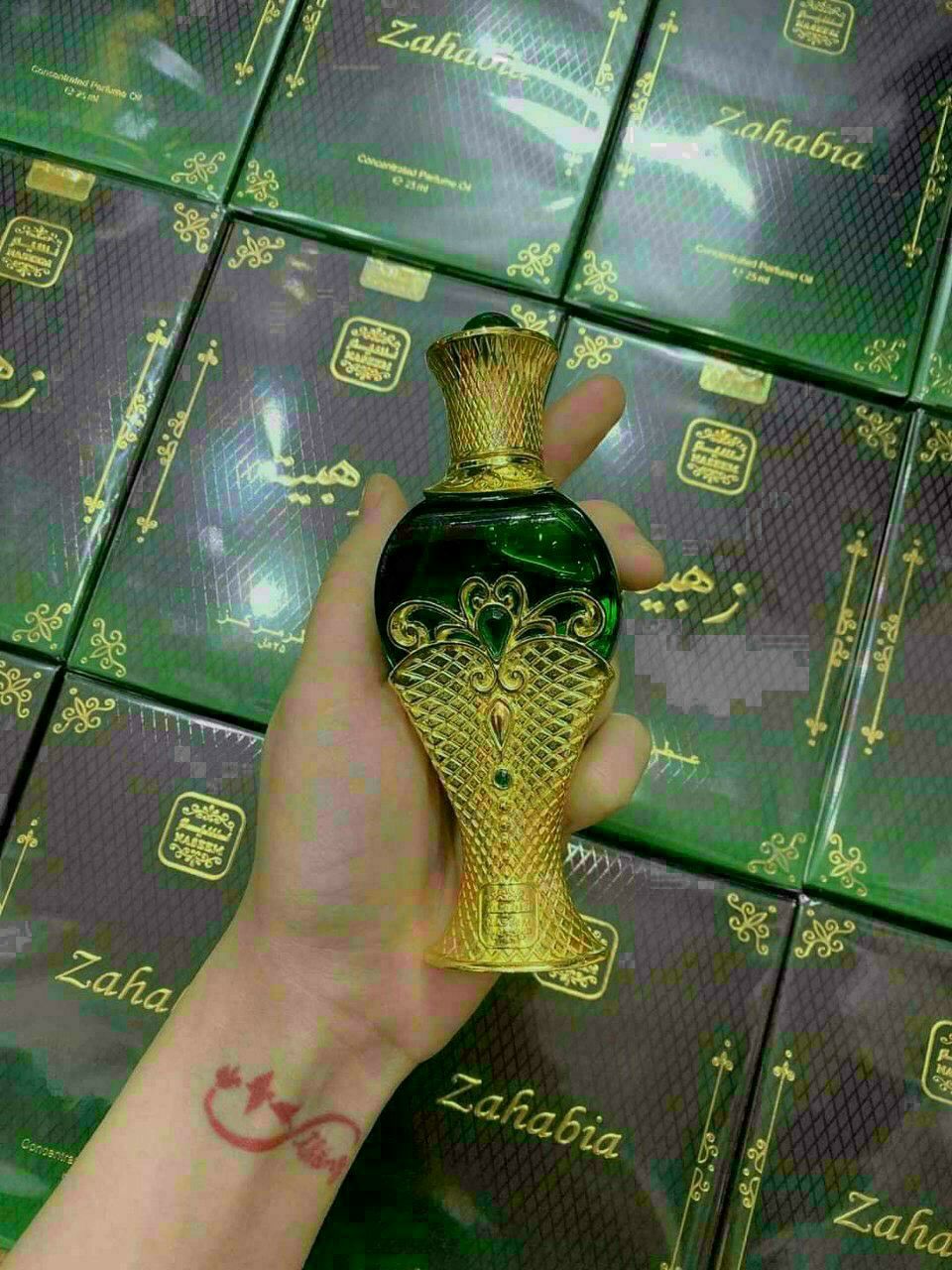 tinh dầu dubai nội địa zahabia